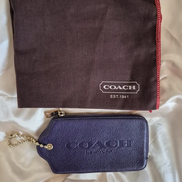 Coach Dark Purple Oversized Hangtag Wallet/Wristlet/Bag Charm - Picture 2 of 5